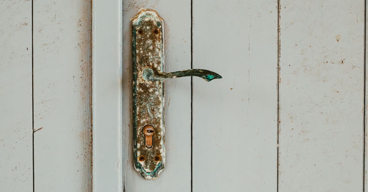 door security hardware — Top Prime Locksmith