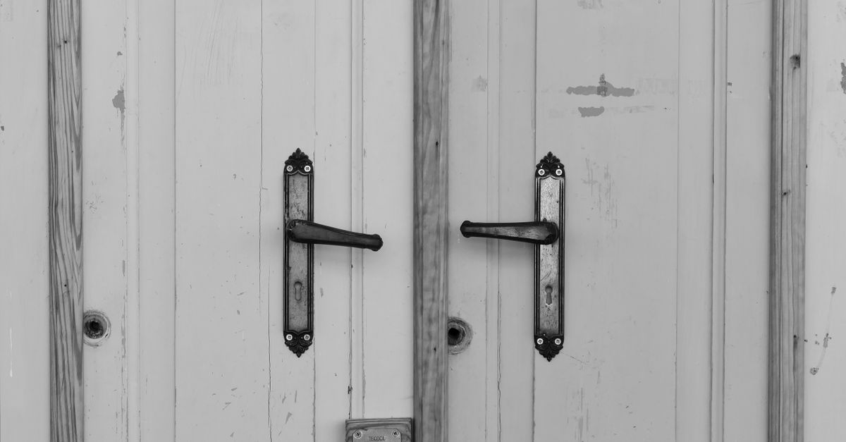 Signs You Need a Door Knob Lock Replacement — Not Just a Repair — Top Prime Locksmith
